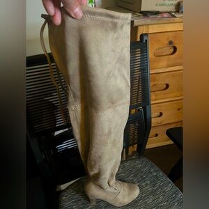 Brand new knee-high suede beige colored boots a size 7